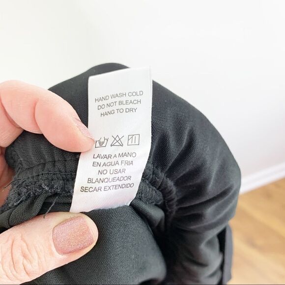 Doe & Rae Black ModCloth Wide Leg Cropped Jumpsuit Sz Small - Picture 13 of 15